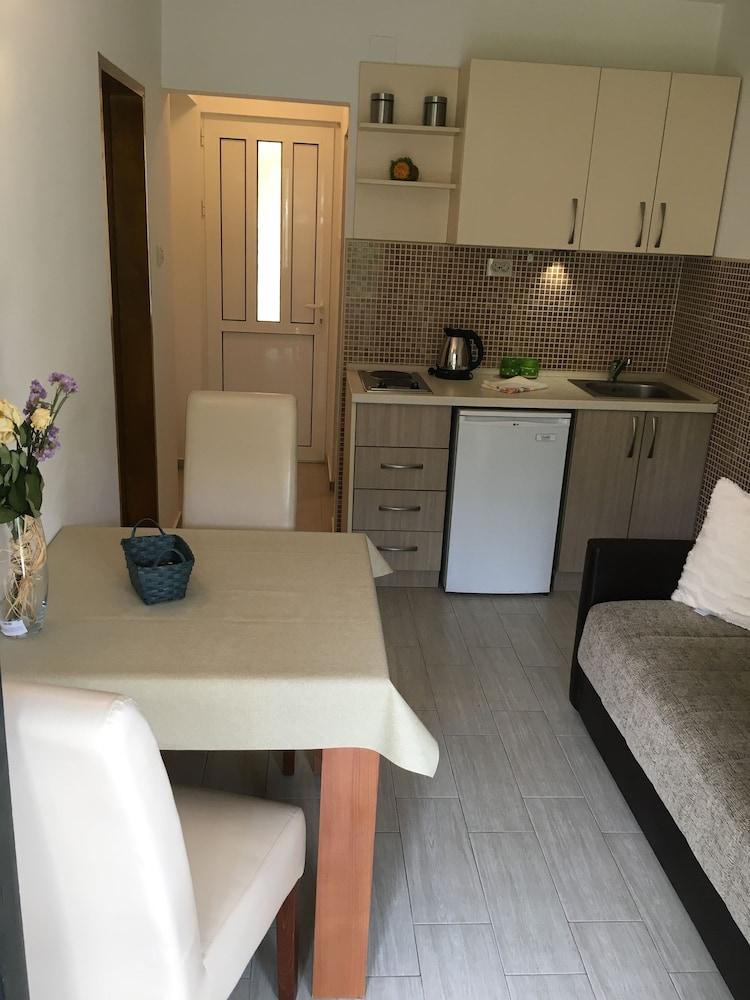 Apartments Vojvoda كوتور المظهر الخارجي الصورة